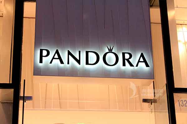 不銹鋼發光字 不銹鋼發光字